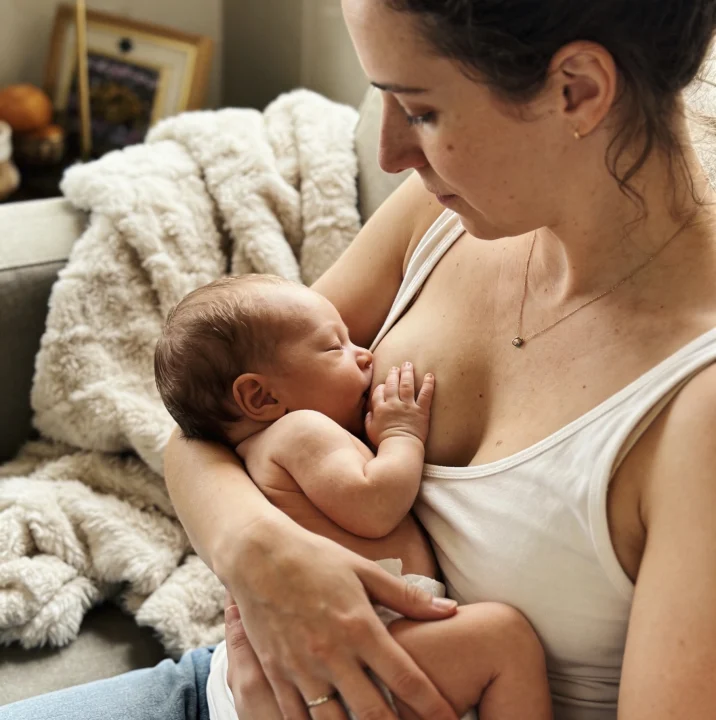 The Art of the Latch: Your Guide to a Deep and Comfortable Connection